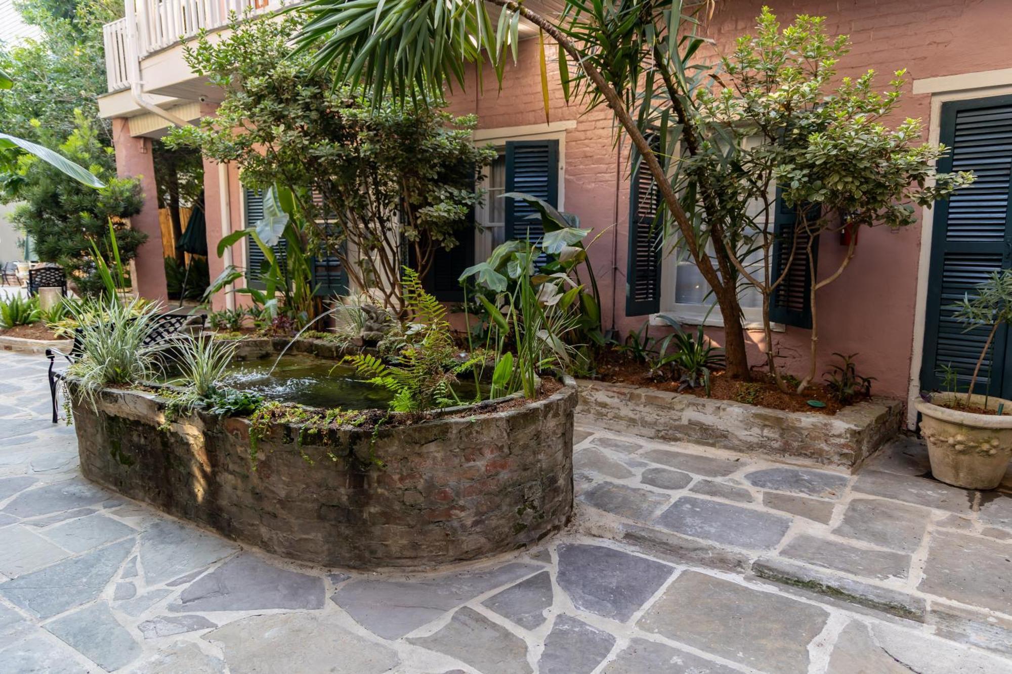 Lamothe House Hotel A French Quarter Guest Houses Property New Orleans Exterior photo